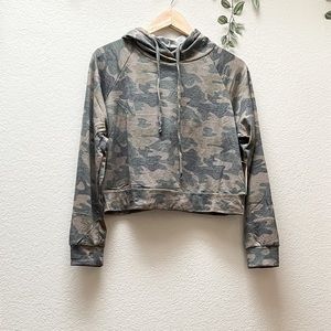 LAST CALL, lowest price 🪩 Tresics | Long Sleeve Crop Hoodie